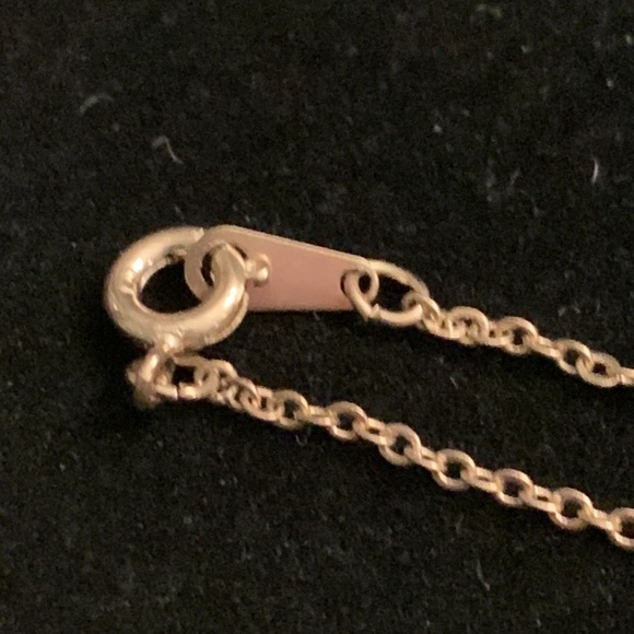 Vintage Gold Tone Necklace with Filigree Heart Pendant 17” - Picture 10 of 11